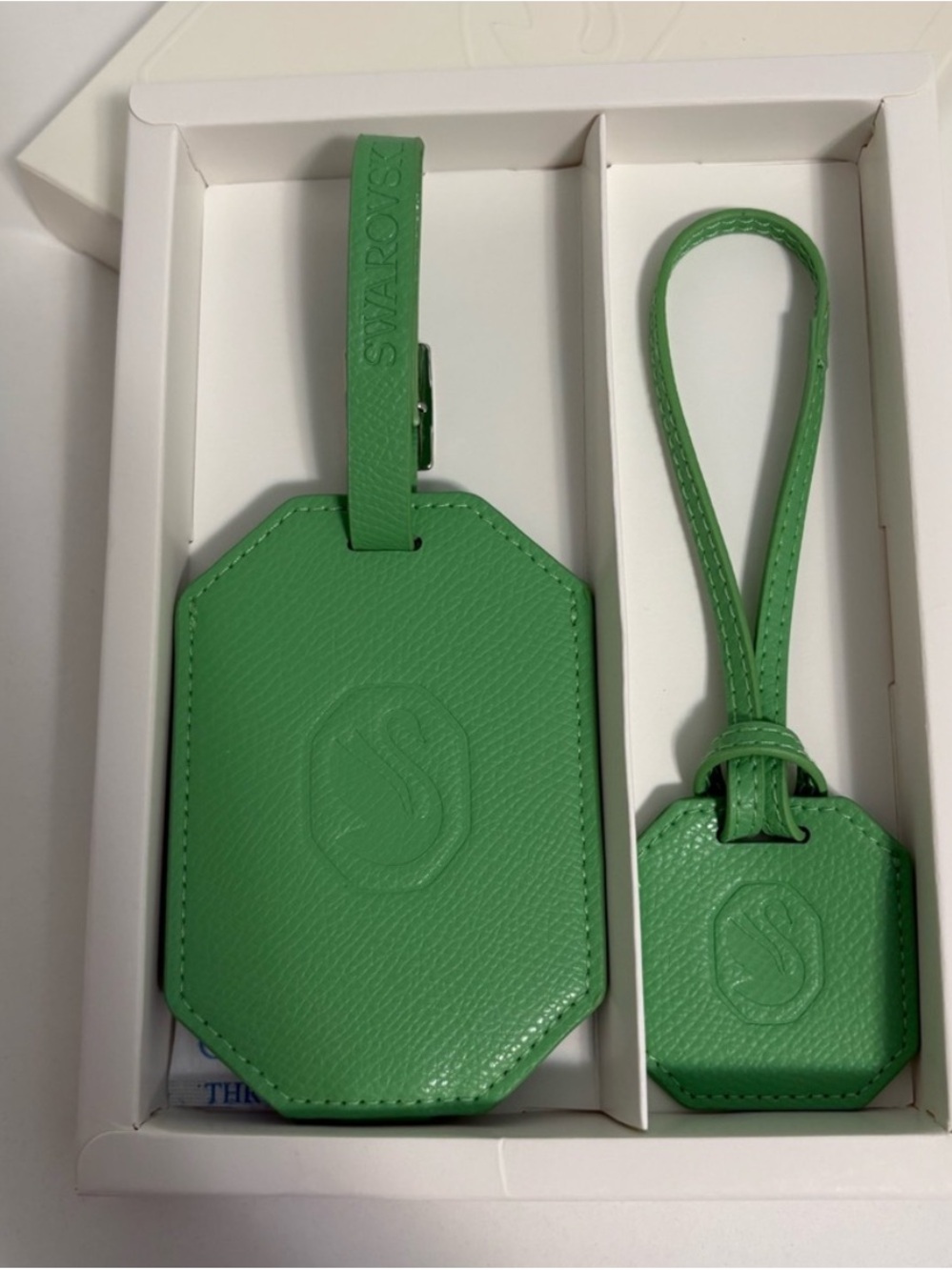 Swarovski green luggage tag set